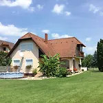 Liliana Country house Balatonbereny
