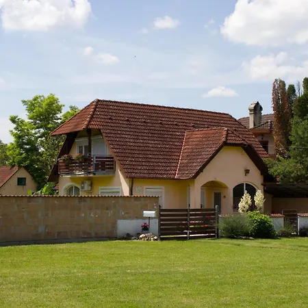 Liliana Country house