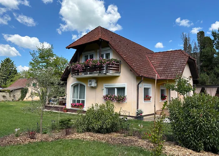 Liliana Kır Evi