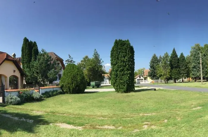 Liliana Balatonberény